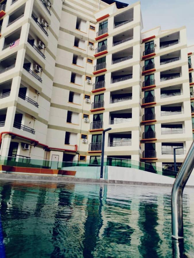Marina Heights Hotel Residences Lumut Zewnętrze zdjęcie