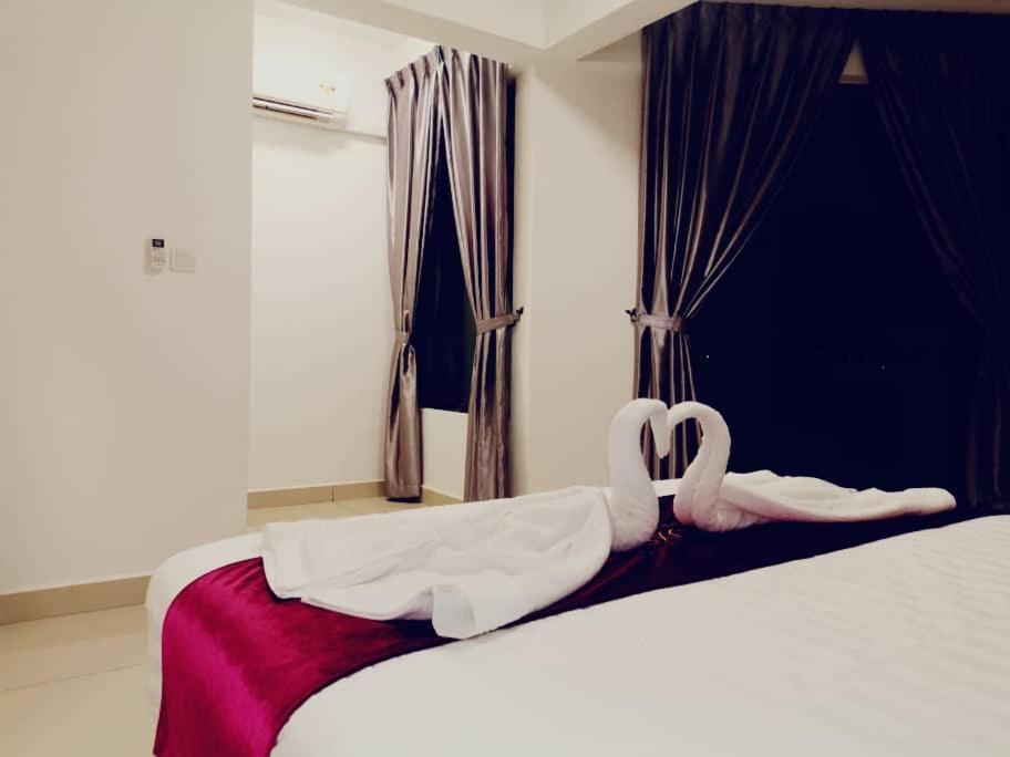 Marina Heights Hotel Residences Lumut Zewnętrze zdjęcie