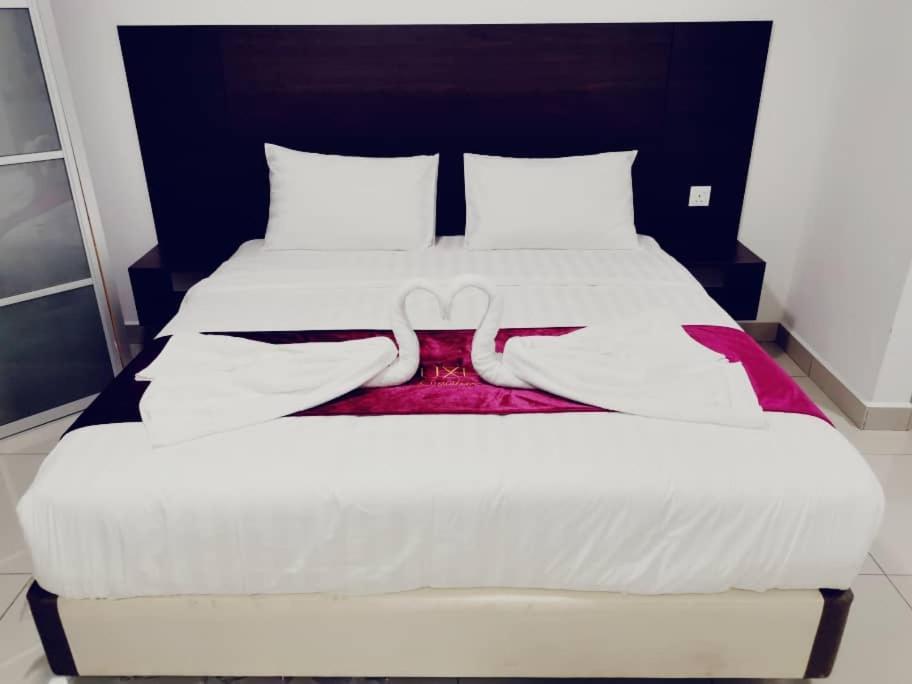 Marina Heights Hotel Residences Lumut Zewnętrze zdjęcie
